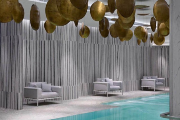 重庆街头新潮流：共享按摩，轻松一按，健康随行